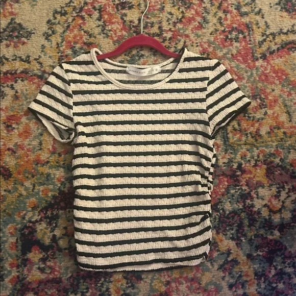 Altar'd State Black and White Striped Top cropped - Picture 1 of 3